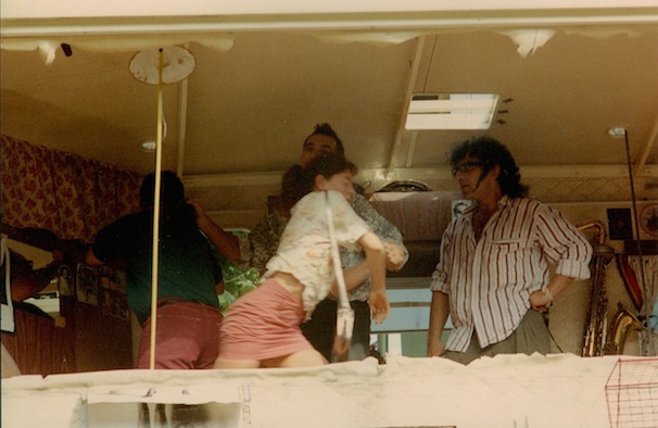 Circ Perillós, La rulot - Pep Vila, Jordi Borrell, Adelaida Frías i Pep Castells - Premià de Dalt, 28 juny 92 (Foto Oriol Wendenburg) 