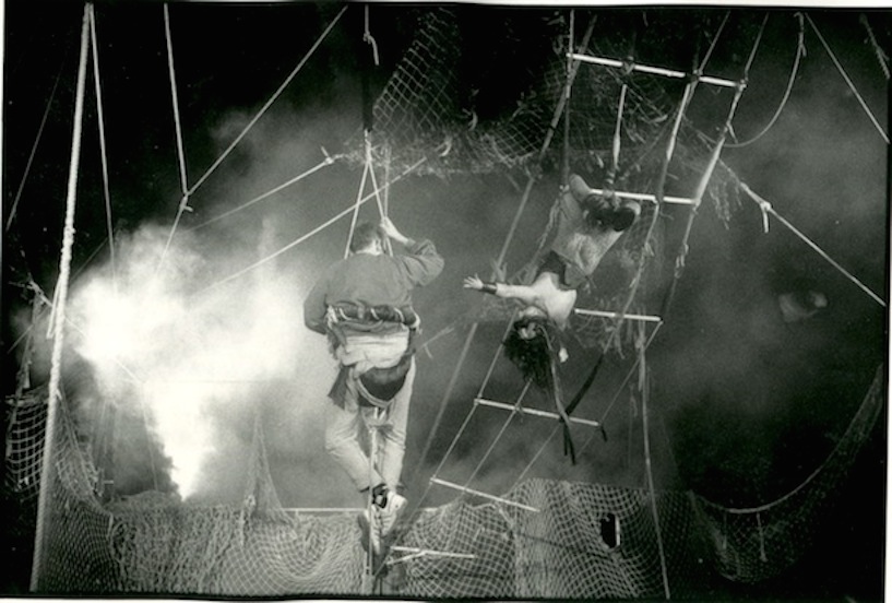 Viviana Allocco i un espectador – Mir Caravan, Berlin,  juliol 89
