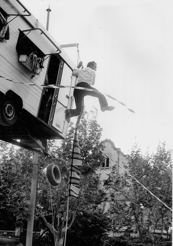 Circ Perillós, La rulot - Jordi Borrell - Barcelona 23 abril 91 (Foto Estournet)