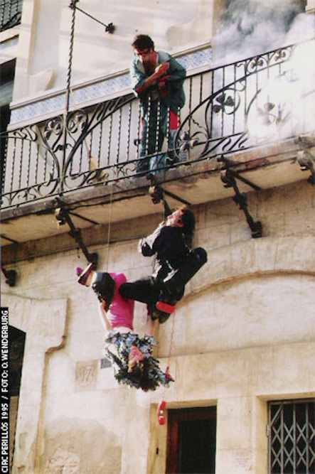 –Maria,! Què fas amb aquest paio?